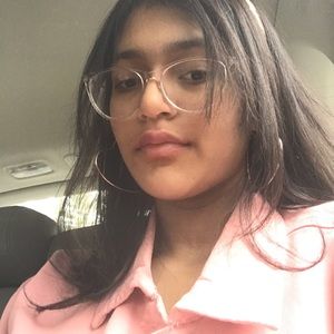 Meet your Posher, Devanshi